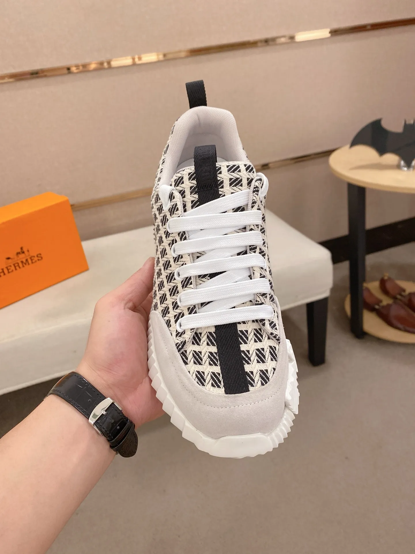Men's clothing and shoes💰: 420💰《HERMES》【Classic Original Version】Hermès; Top 🔝 Purchasing Agency 🔍🔍Latest 🇺🇸Sold simultaneously at counters, original imported from Italy ▲▲Cow leather▲ ▲Exquisite workmanship (Italian 🇮🇹imported water-dyed 🐂cowhide lining) sole: original sole provided by the original factory, ⚠️exclusive double-layer activity·TPR·rubber·combined molded outsole; Code number: 38-44